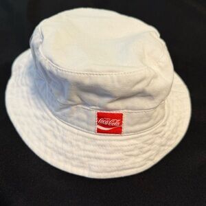 Coca-Cola Logo‎ Bucket Hat White, One Size Fits All, 21" Circumference